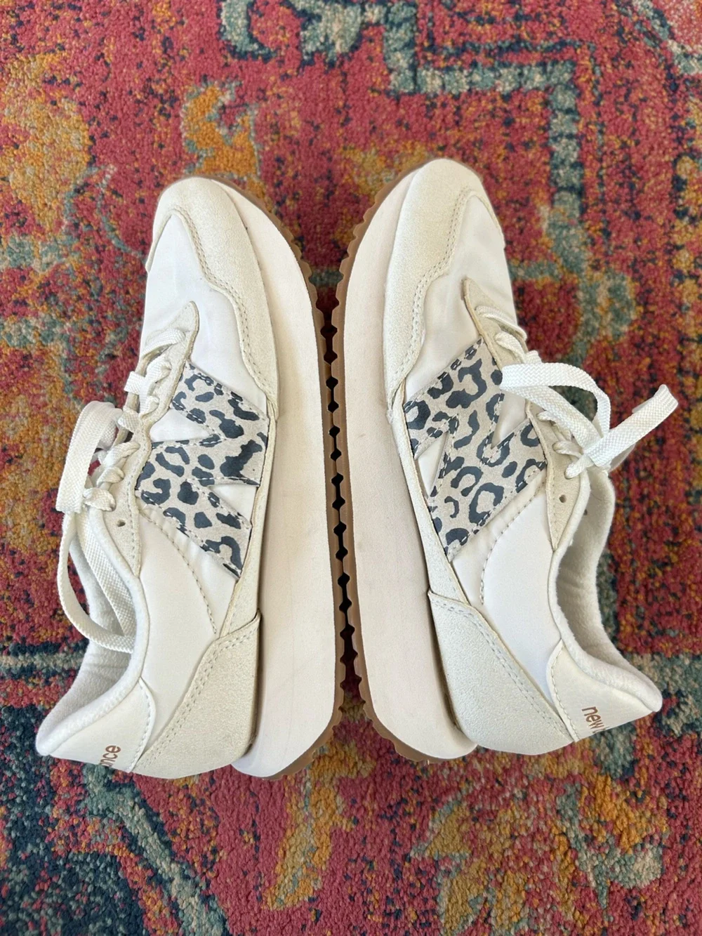 New Balance | Women’s ‘Sea Salt Black Gold Metallic’ Ivory 237 Sneakers Size 7.5